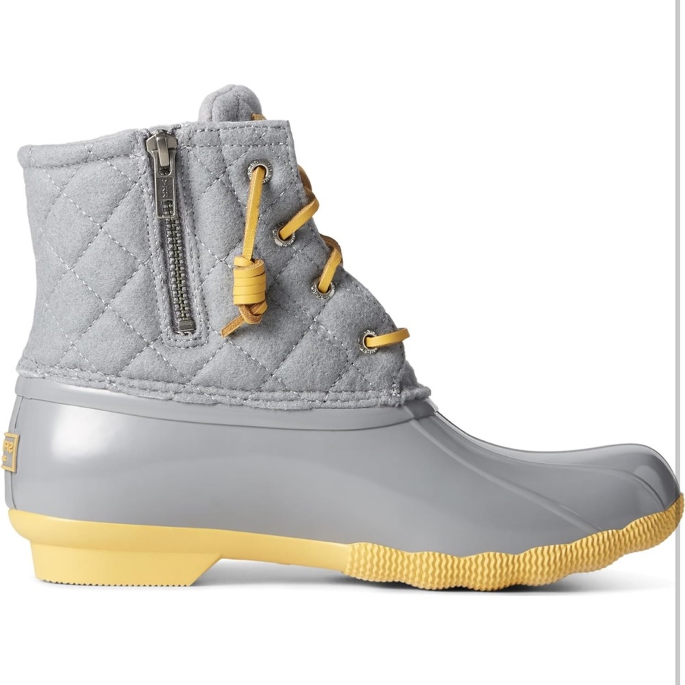 Sperry Women's Saltwater Wool Boots size 7.5 women’s - NWT, Still in box!